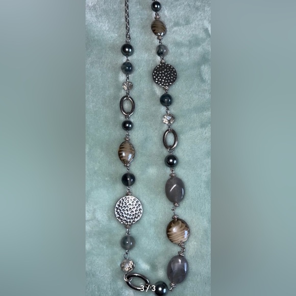 Necklace bundle - Picture 3 of 3